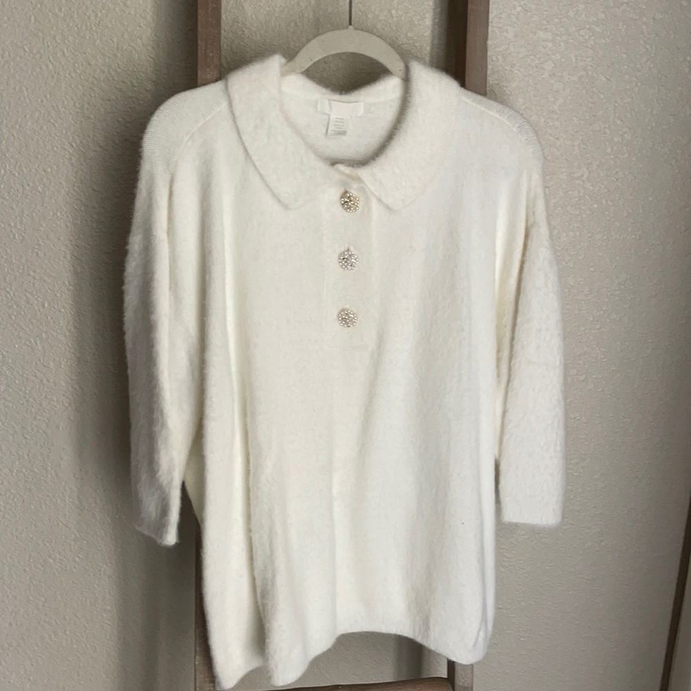H&M white sweater!